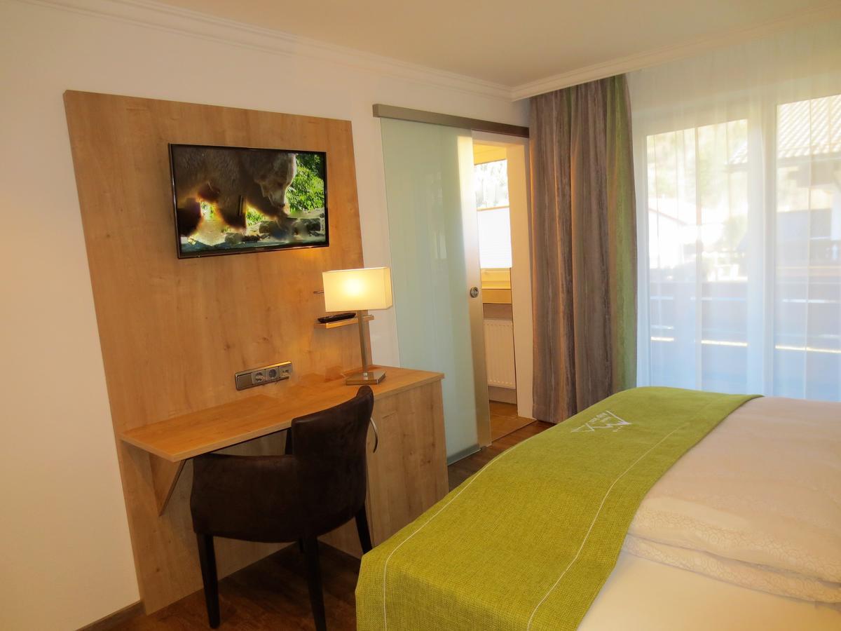 Hotel Alp Inn - Chiemgaukarte Inclusive โรพอลดิง ภายนอก รูปภาพ