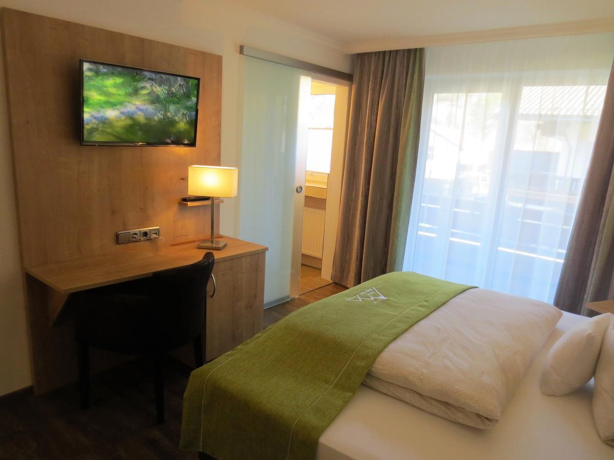 Hotel Alp Inn - Chiemgaukarte Inclusive โรพอลดิง ภายนอก รูปภาพ