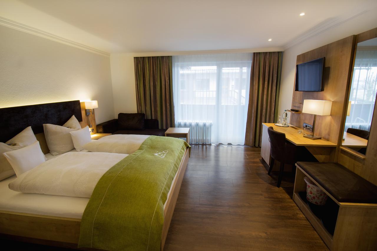 Hotel Alp Inn - Chiemgaukarte Inclusive โรพอลดิง ภายนอก รูปภาพ