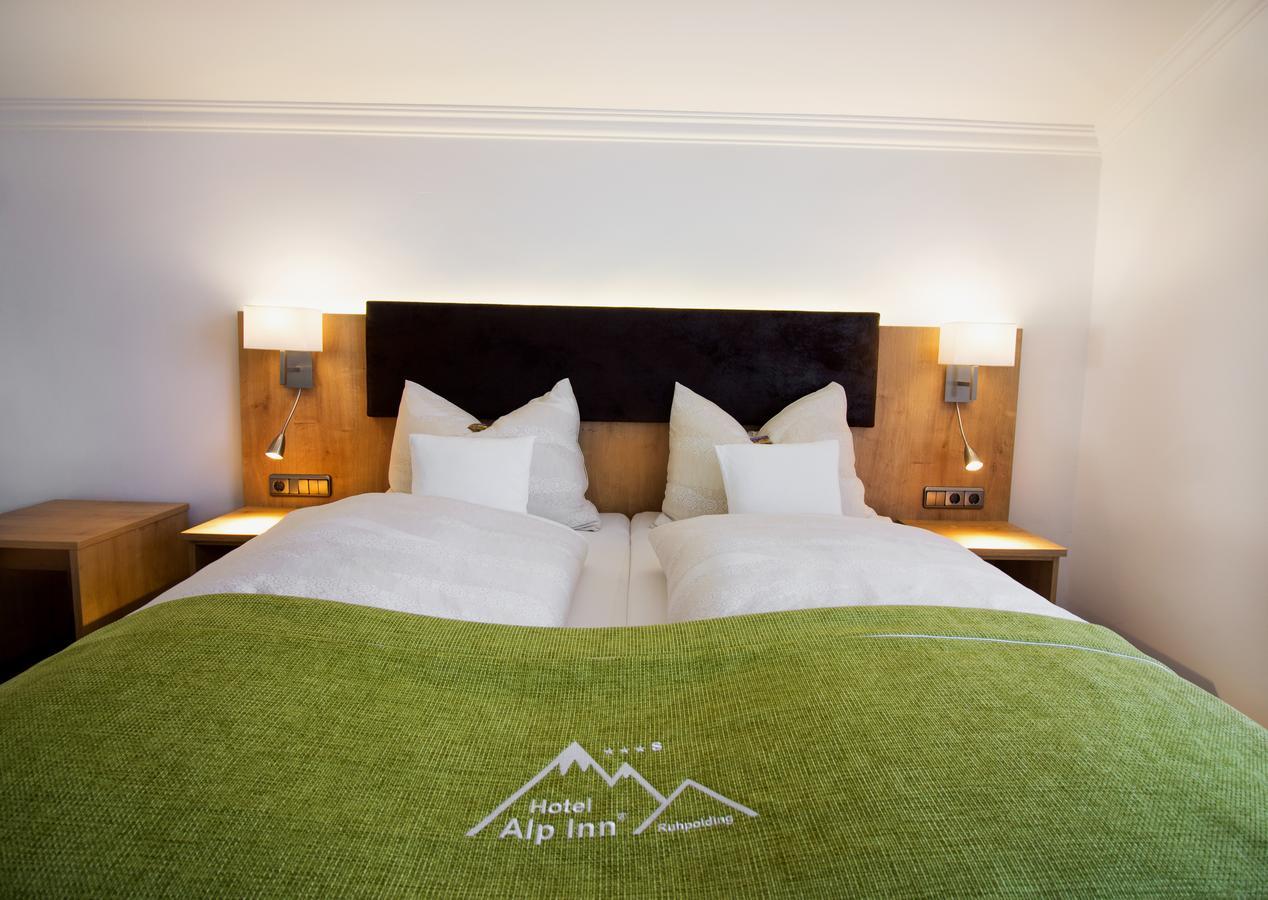 Hotel Alp Inn - Chiemgaukarte Inclusive โรพอลดิง ภายนอก รูปภาพ