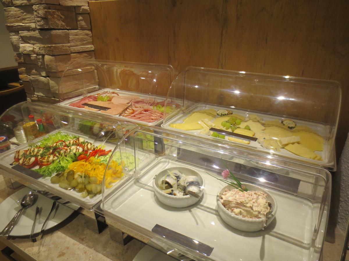 Hotel Alp Inn - Chiemgaukarte Inclusive โรพอลดิง ภายนอก รูปภาพ