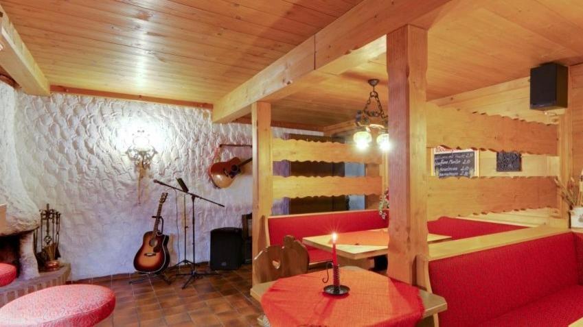 Hotel Alp Inn - Chiemgaukarte Inclusive โรพอลดิง ภายนอก รูปภาพ